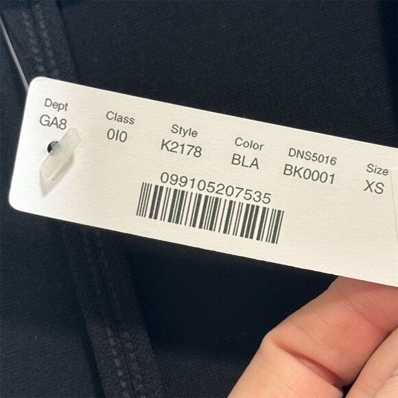 NWT J.Crew 365 Black Sleeveless Faux Wrap Stretch Top XS  Work Chic Minimalist - Picture 6 of 7